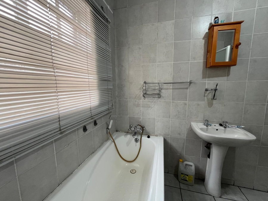 2 Bedroom Property for Sale in Standerton Mpumalanga