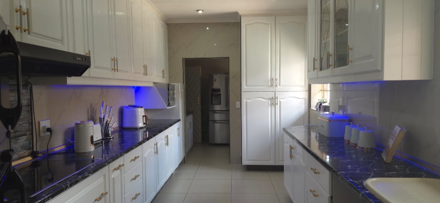 4 Bedroom Property for Sale in Stanfield Hill Mpumalanga