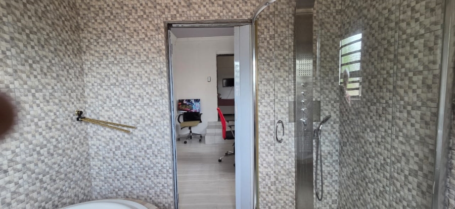 4 Bedroom Property for Sale in Stanfield Hill Mpumalanga