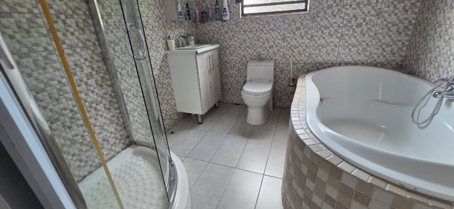 4 Bedroom Property for Sale in Stanfield Hill Mpumalanga