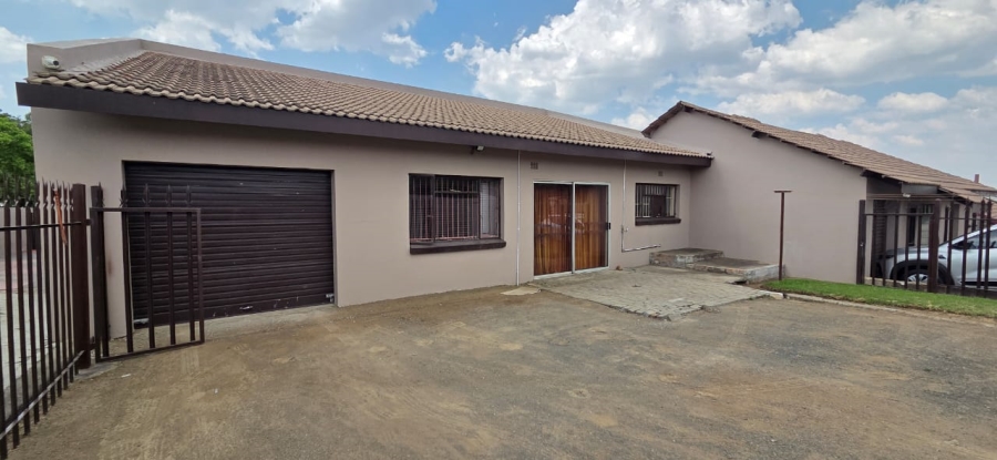 4 Bedroom Property for Sale in Stanfield Hill Mpumalanga