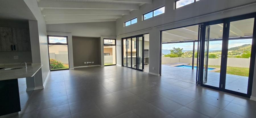 4 Bedroom Property for Sale in The Rest Nature Estate Mpumalanga