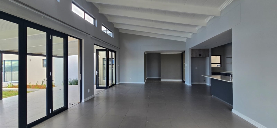 4 Bedroom Property for Sale in The Rest Nature Estate Mpumalanga