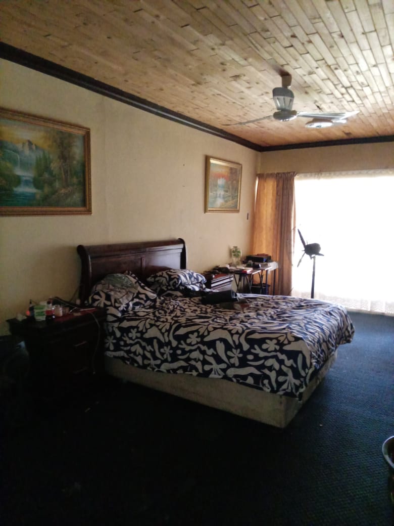 4 Bedroom Property for Sale in Witbank Ext 16 Mpumalanga