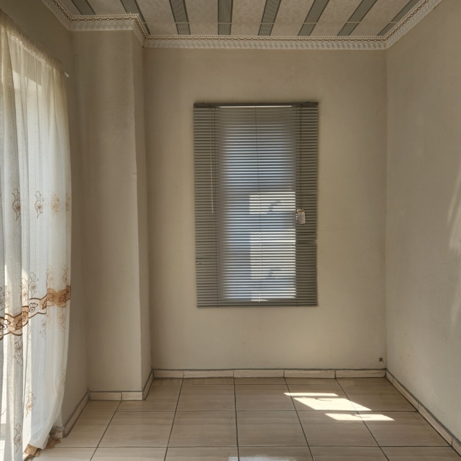 To Let 4 Bedroom Property for Rent in Standerton Mpumalanga