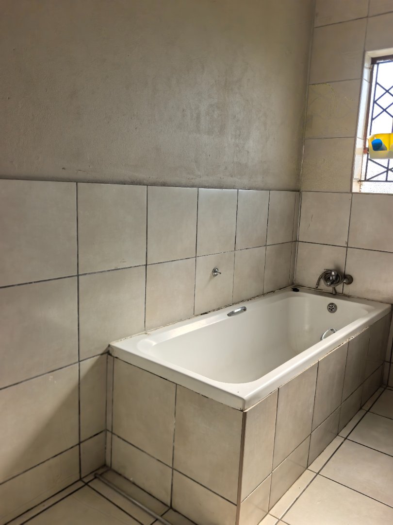 3 Bedroom Property for Sale in Die Heuwel Ext 4 Mpumalanga