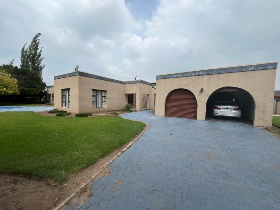 4 Bedroom Property for Sale in Meyerville Mpumalanga