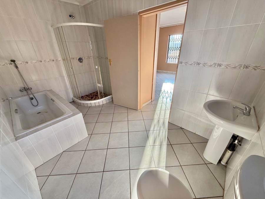 To Let 3 Bedroom Property for Rent in Aerorand Mpumalanga