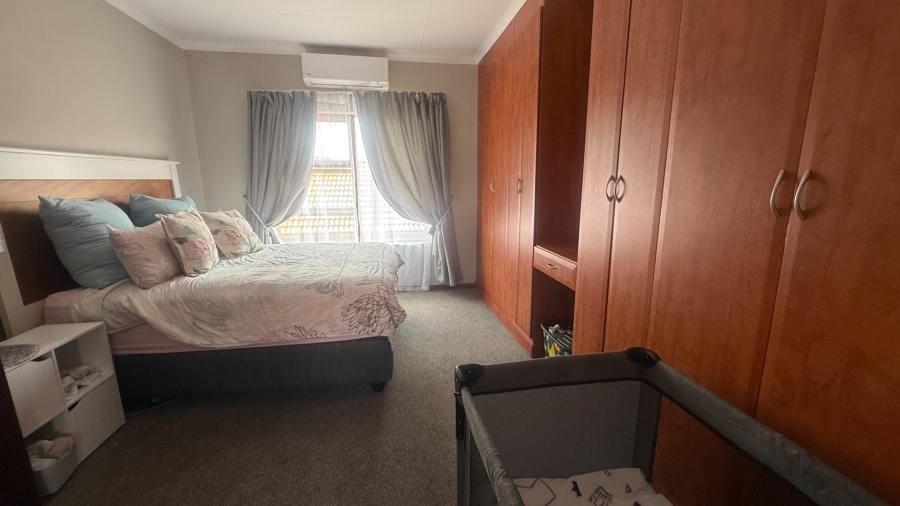3 Bedroom Property for Sale in Middelburg Central Mpumalanga