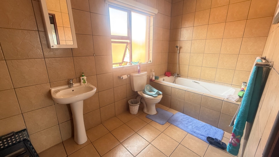 3 Bedroom Property for Sale in Middelburg Central Mpumalanga