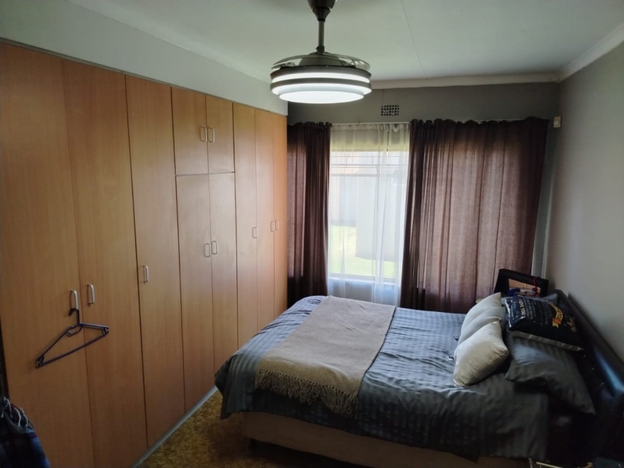 3 Bedroom Property for Sale in Model Park Mpumalanga