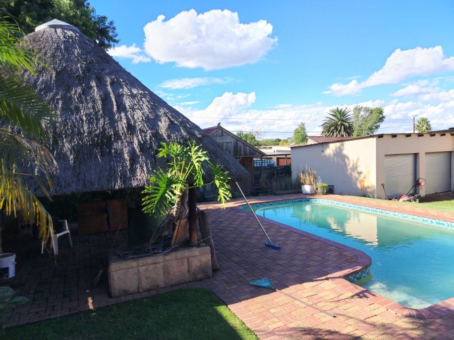 3 Bedroom Property for Sale in Model Park Mpumalanga