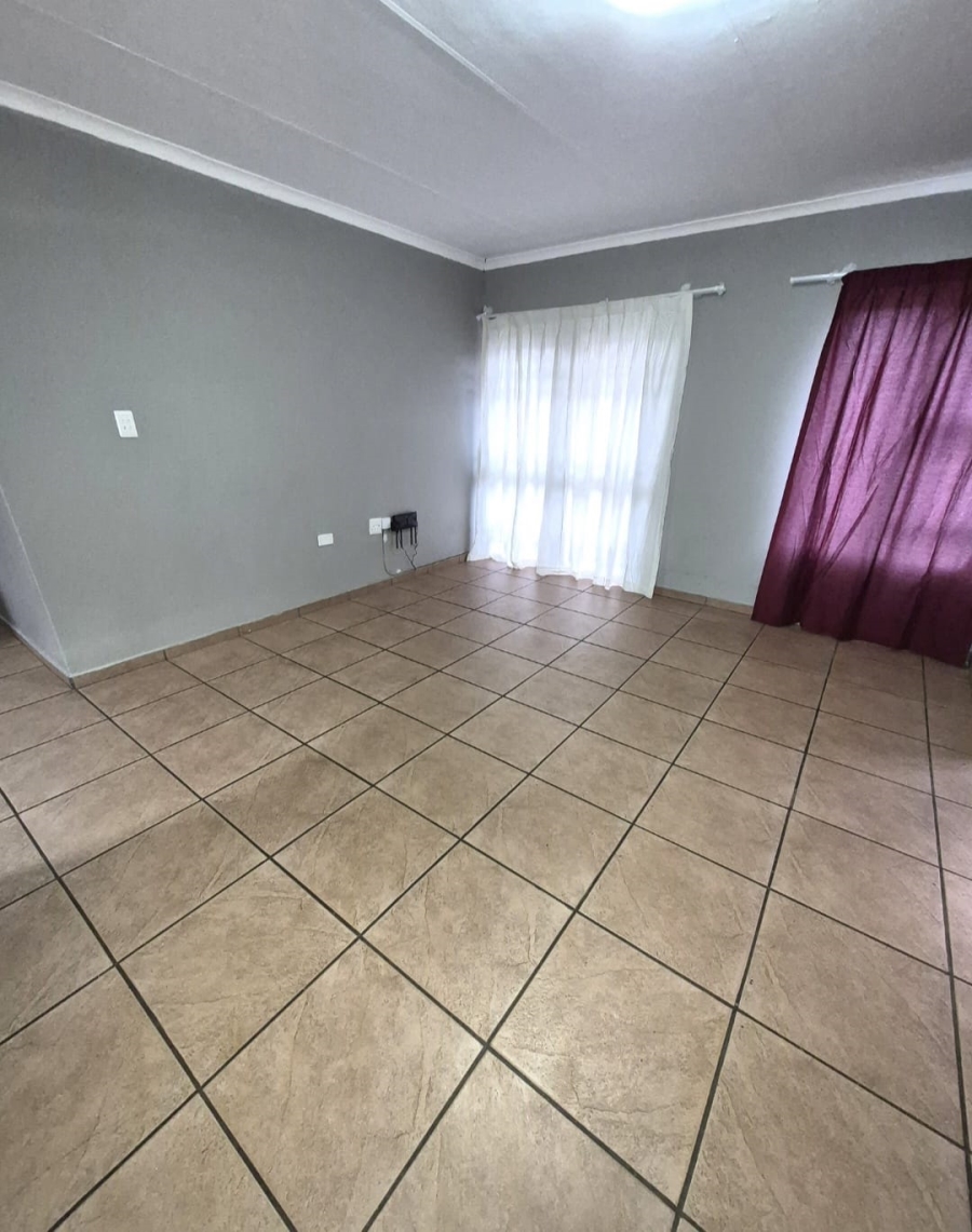 To Let 3 Bedroom Property for Rent in Lydenburg Rural Mpumalanga