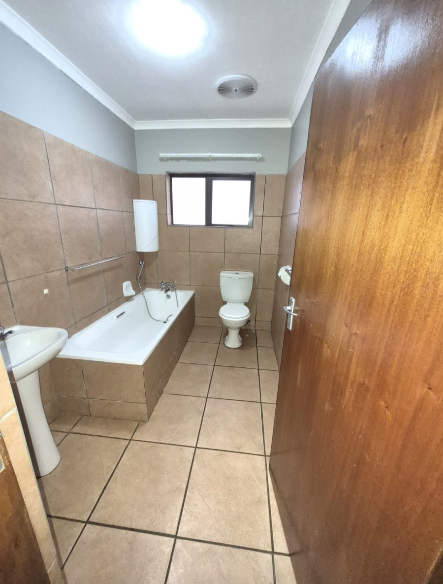 To Let 3 Bedroom Property for Rent in Lydenburg Rural Mpumalanga