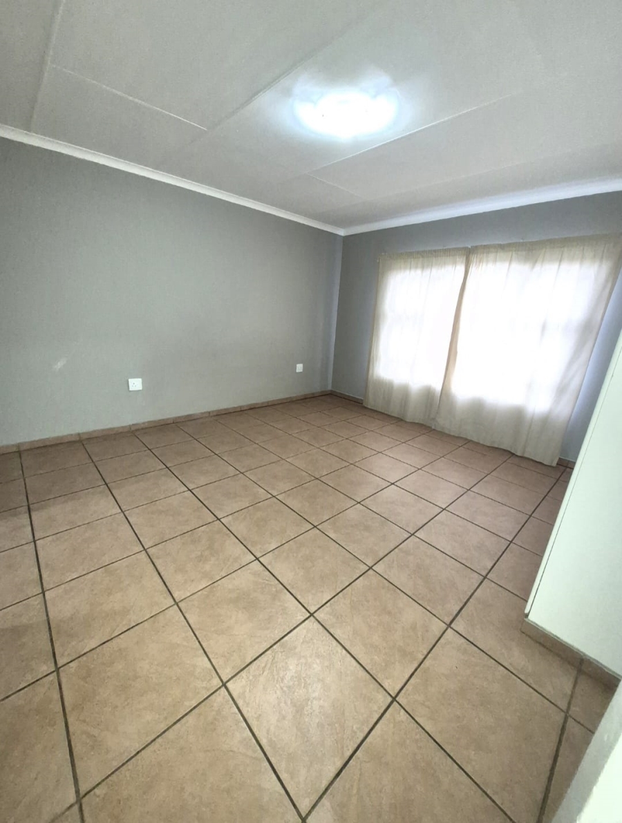 To Let 3 Bedroom Property for Rent in Lydenburg Rural Mpumalanga