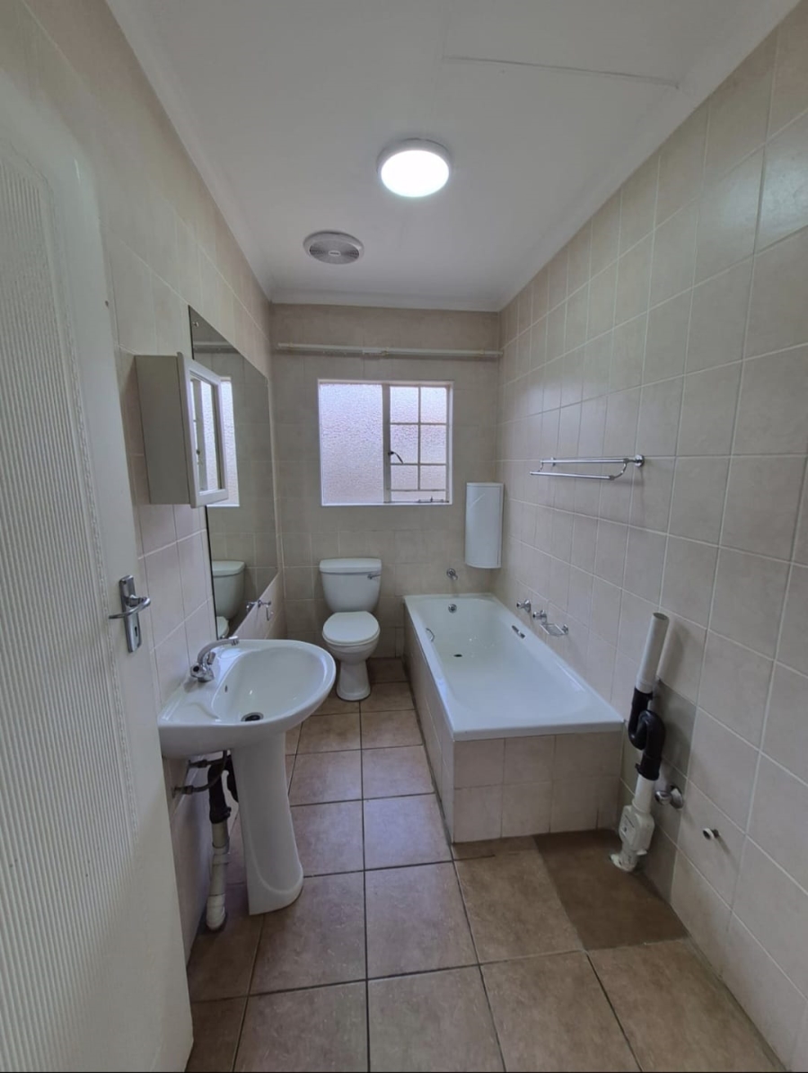 To Let 3 Bedroom Property for Rent in Lydenburg Mpumalanga