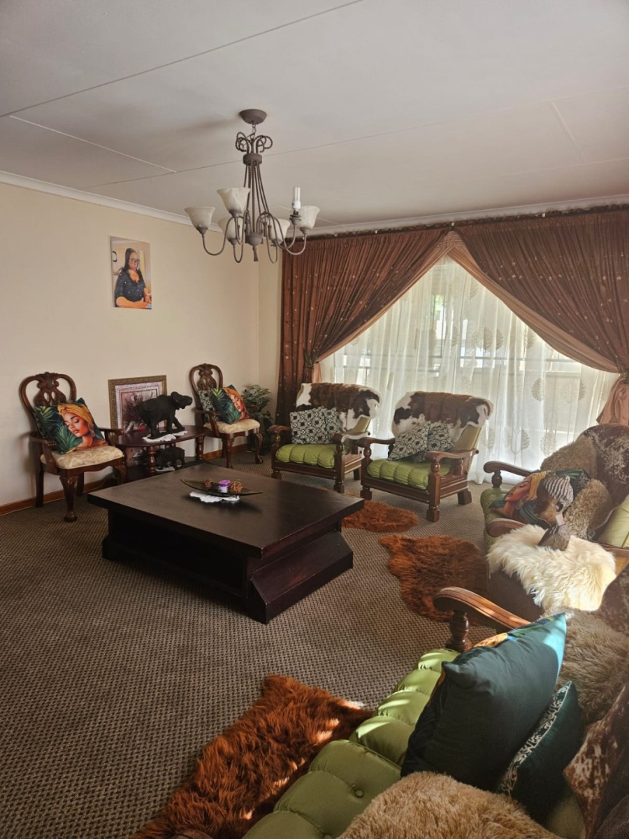 3 Bedroom Property for Sale in Reyno Ridge Mpumalanga