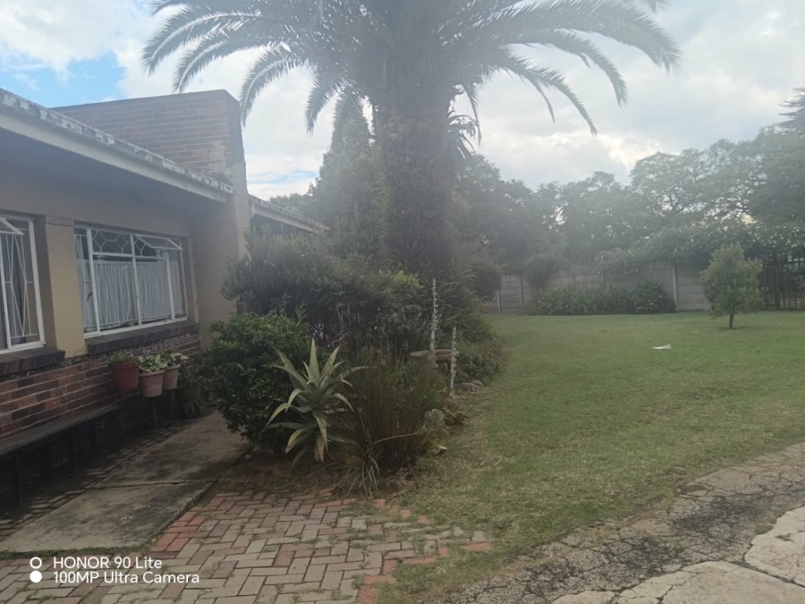 4 Bedroom Property for Sale in Witbank Ext 9 Mpumalanga