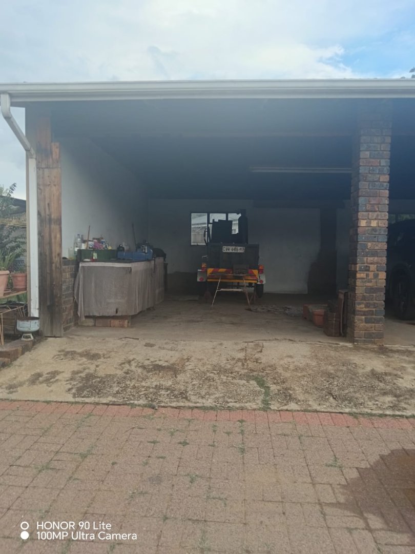 4 Bedroom Property for Sale in Witbank Ext 9 Mpumalanga