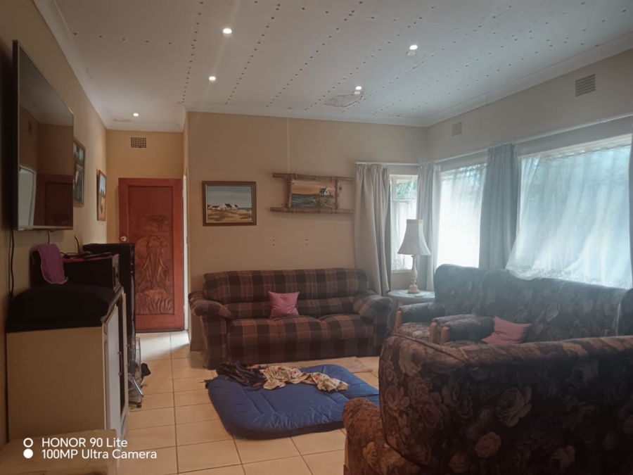 4 Bedroom Property for Sale in Witbank Ext 9 Mpumalanga