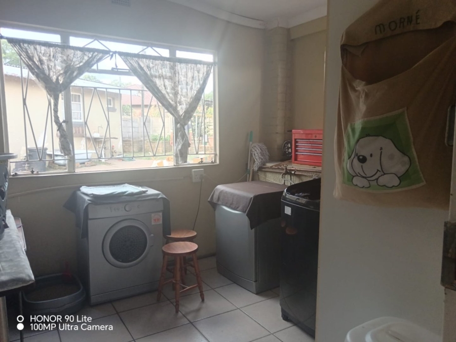 4 Bedroom Property for Sale in Witbank Ext 9 Mpumalanga