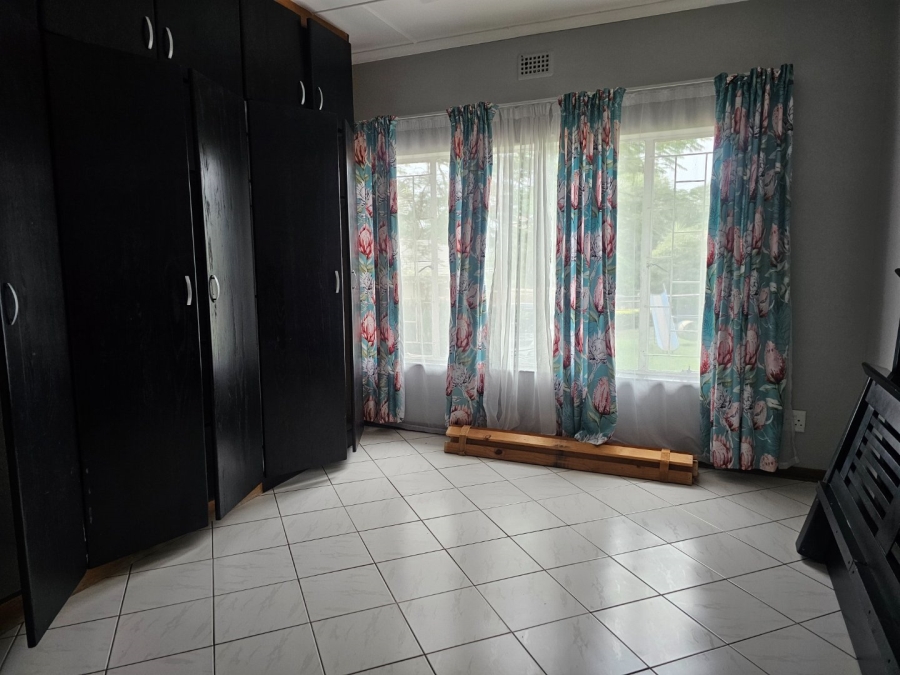 4 Bedroom Property for Sale in Parkville Mpumalanga