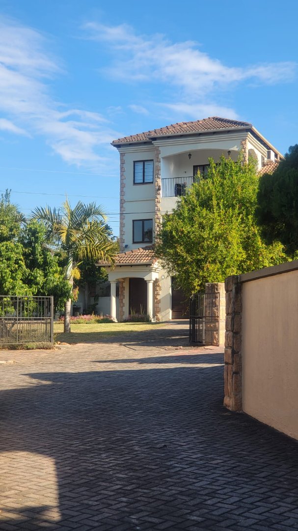 3 Bedroom Property for Sale in West Acres Ext 4 Mpumalanga