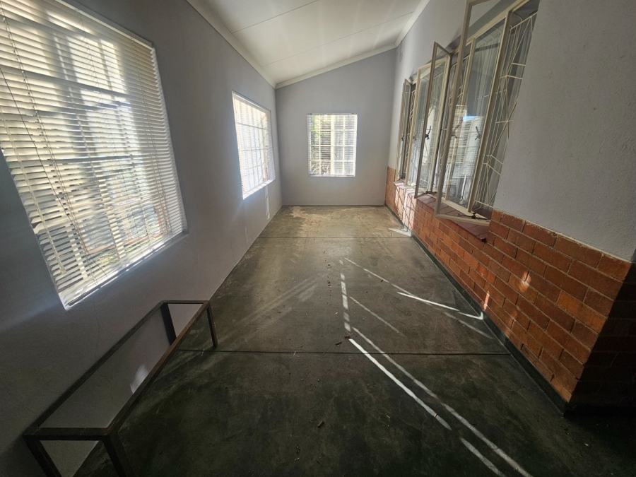 To Let 3 Bedroom Property for Rent in Nelspruit Ext 2 Mpumalanga