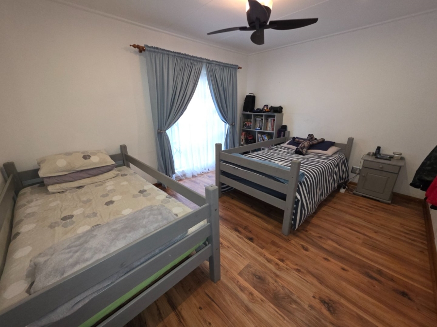 4 Bedroom Property for Sale in Kruinpark Mpumalanga