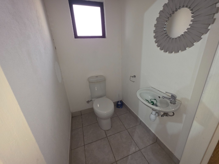 4 Bedroom Property for Sale in Kruinpark Mpumalanga