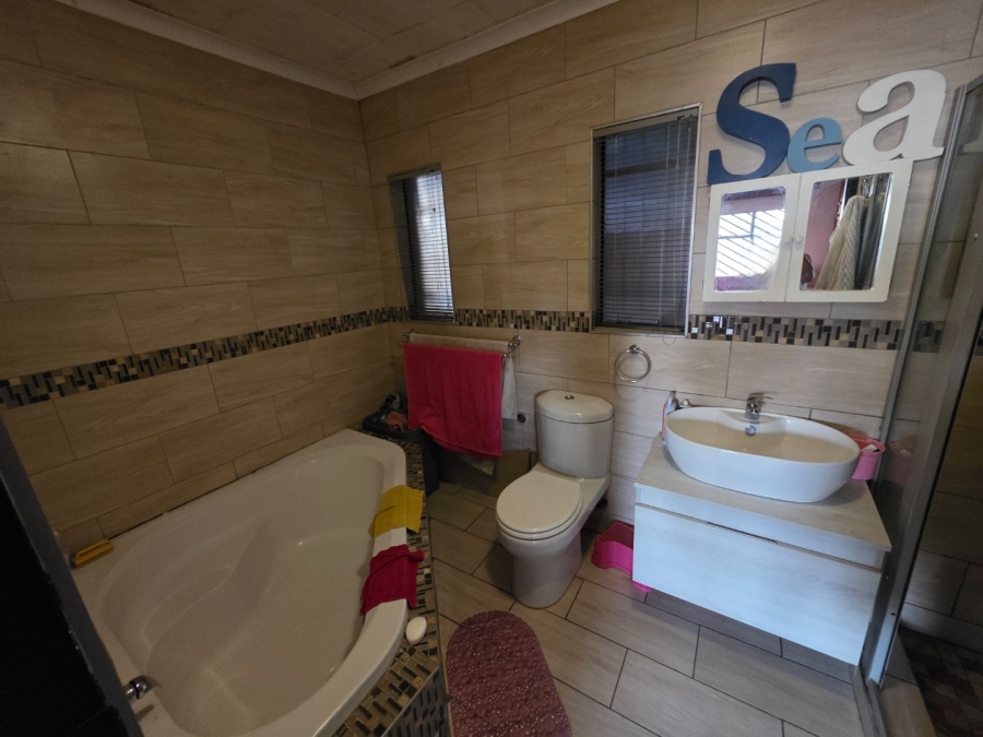 To Let 3 Bedroom Property for Rent in Secunda Mpumalanga