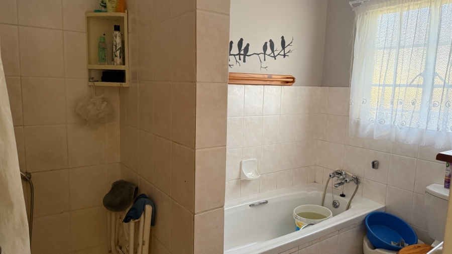 2 Bedroom Property for Sale in Middelburg Central Mpumalanga