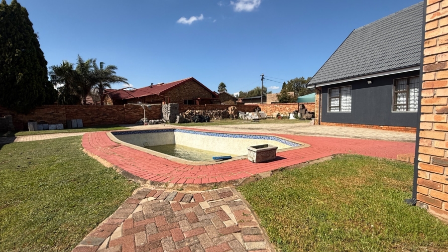 4 Bedroom Property for Sale in Dennesig Mpumalanga