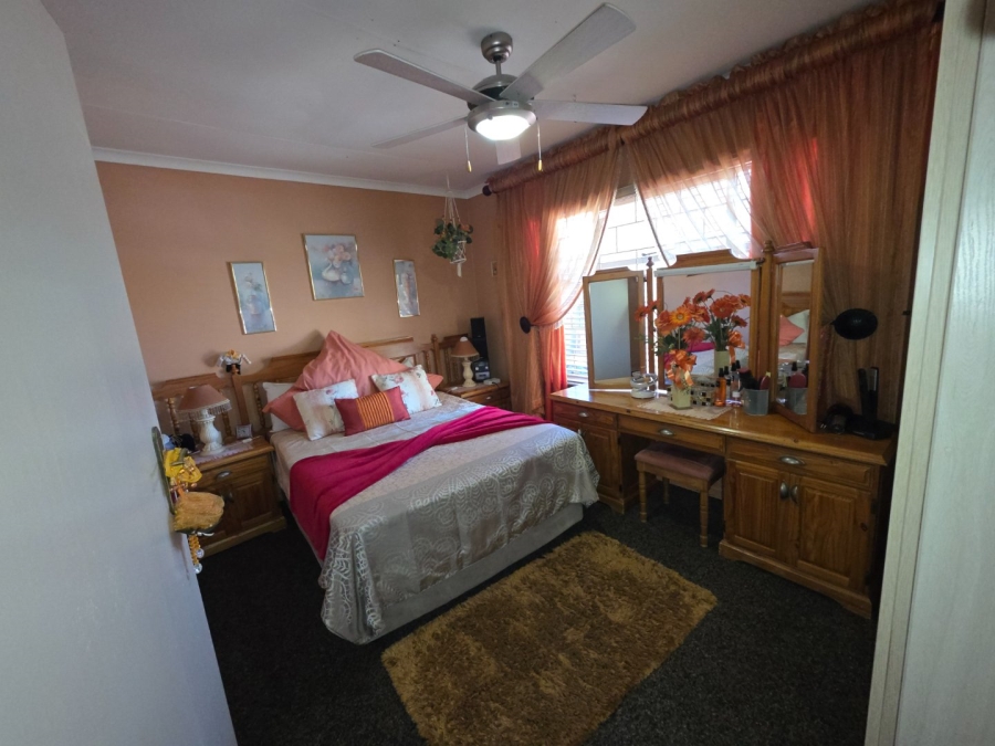 4 Bedroom Property for Sale in Secunda Mpumalanga