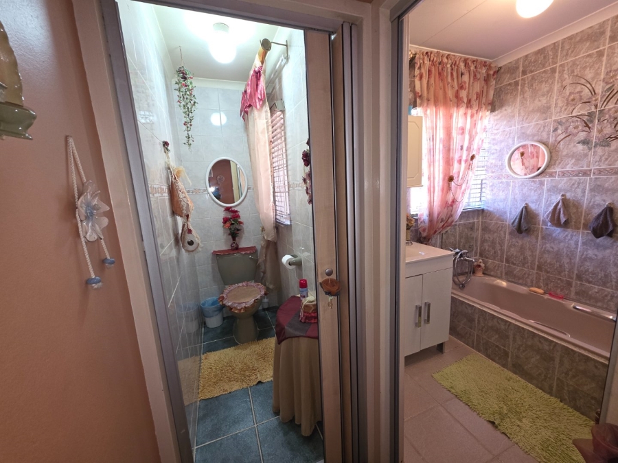 4 Bedroom Property for Sale in Secunda Mpumalanga