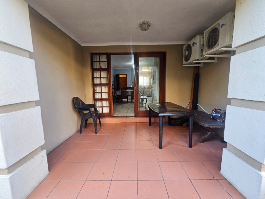 2 Bedroom Property for Sale in Riverside Park Mpumalanga