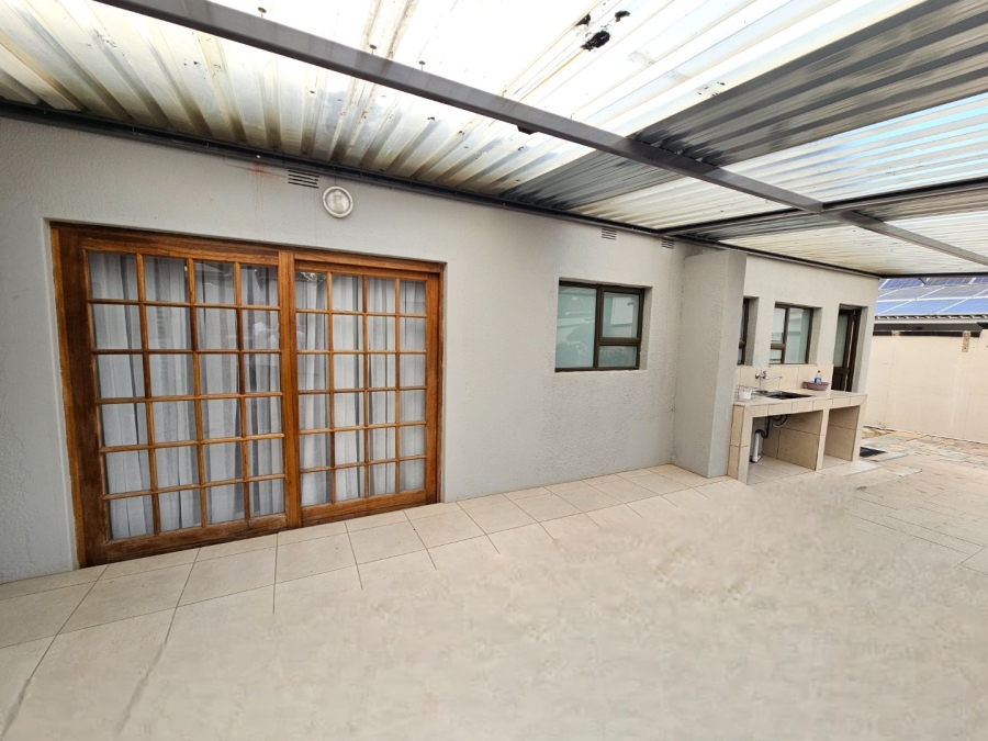 3 Bedroom Property for Sale in Trichardt Mpumalanga