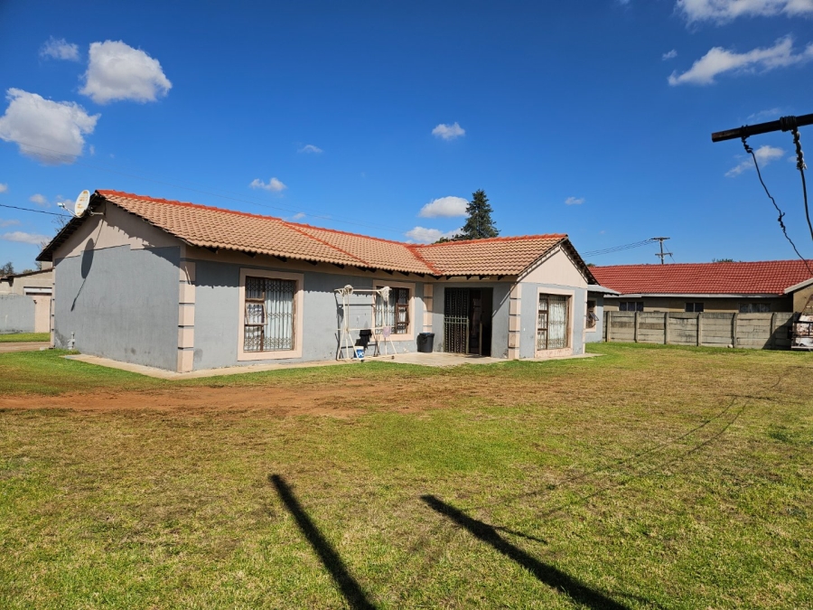 3 Bedroom Property for Sale in Eloff Mpumalanga
