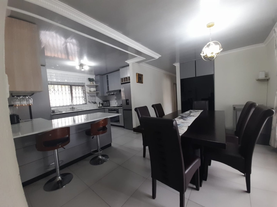 5 Bedroom Property for Sale in West Acres Ext 5 Mpumalanga