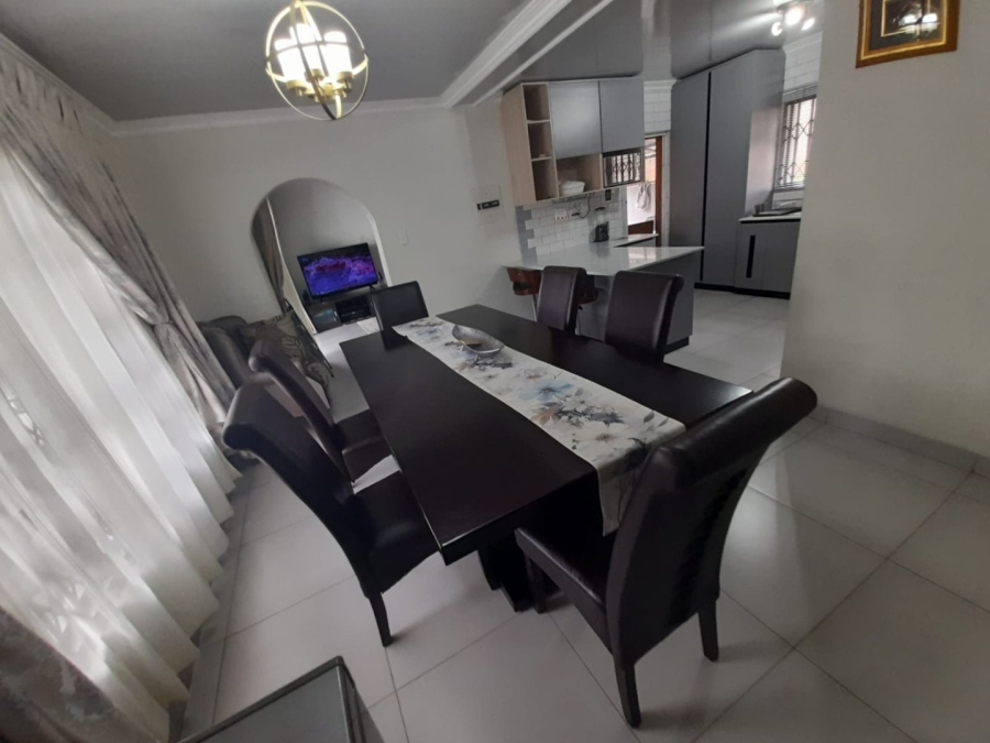 5 Bedroom Property for Sale in West Acres Ext 5 Mpumalanga