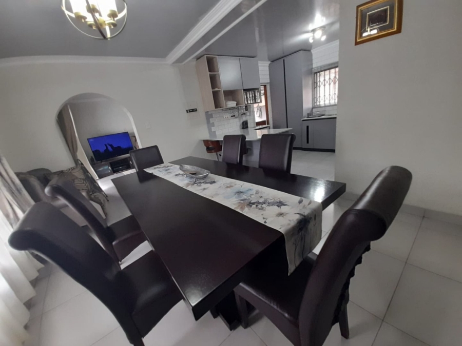 5 Bedroom Property for Sale in West Acres Ext 5 Mpumalanga