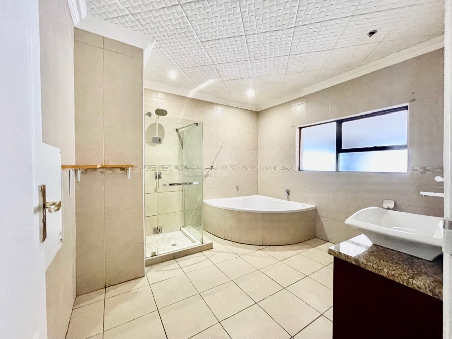 To Let 4 Bedroom Property for Rent in Aerorand Mpumalanga