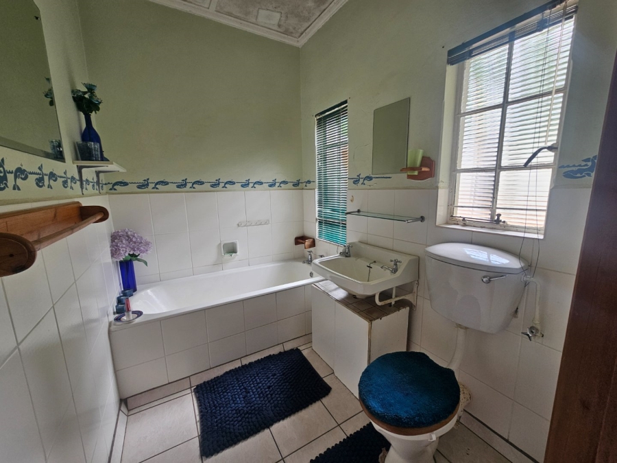 To Let  Bedroom Property for Rent in White River Estates Mpumalanga