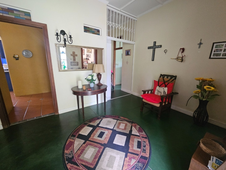 To Let  Bedroom Property for Rent in White River Estates Mpumalanga