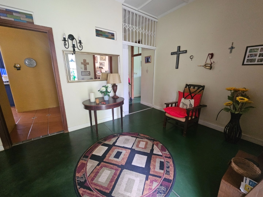 To Let  Bedroom Property for Rent in White River Estates Mpumalanga