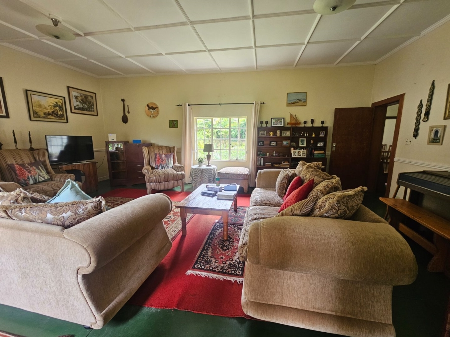 To Let  Bedroom Property for Rent in White River Estates Mpumalanga