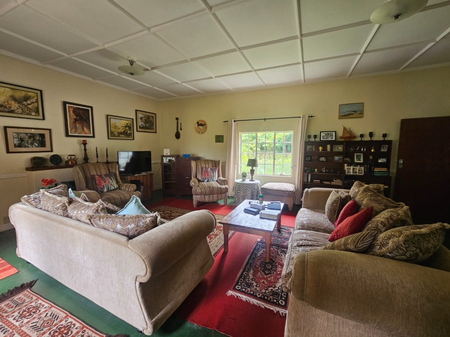 To Let  Bedroom Property for Rent in White River Estates Mpumalanga