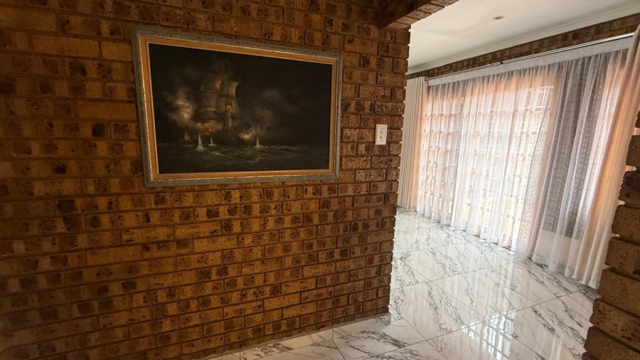 4 Bedroom Property for Sale in Aerorand Mpumalanga