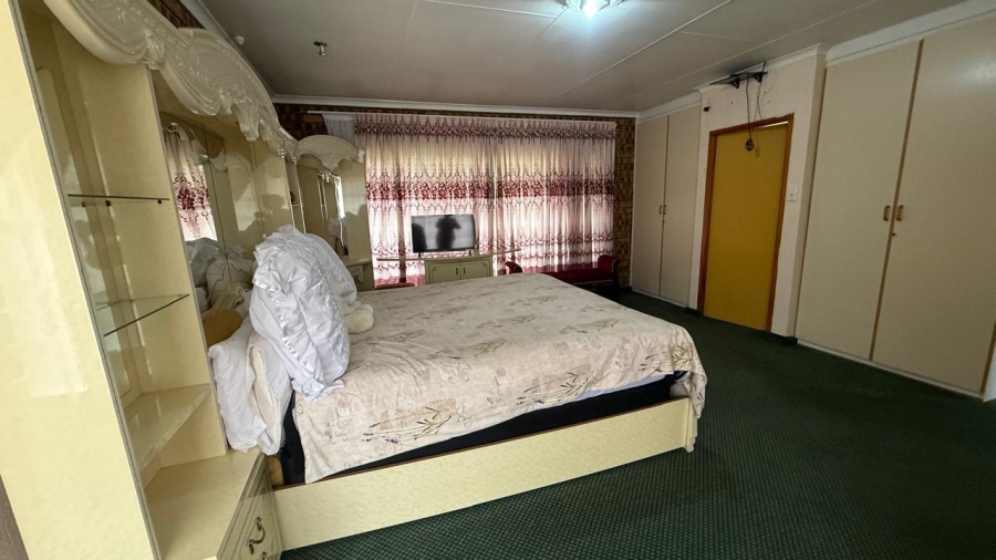 4 Bedroom Property for Sale in Aerorand Mpumalanga