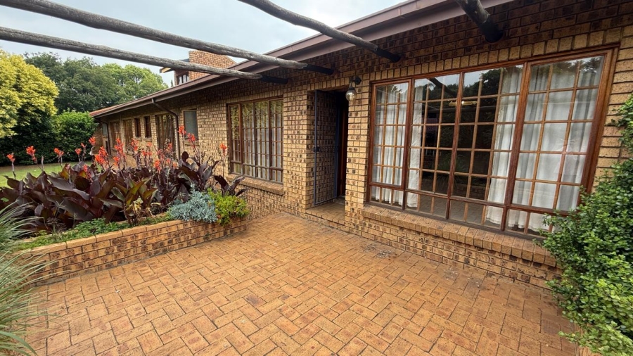 4 Bedroom Property for Sale in Aerorand Mpumalanga